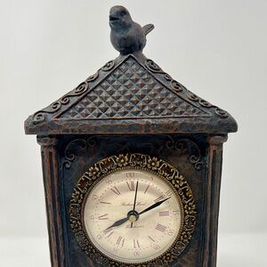 Tabletop Resin Vintage Clock with Bird
